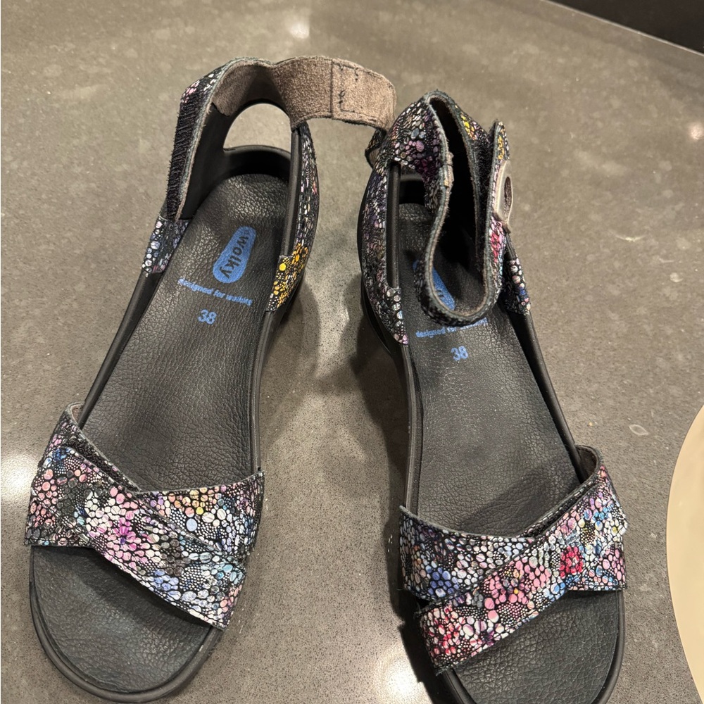 Women's Multicolor Sandals